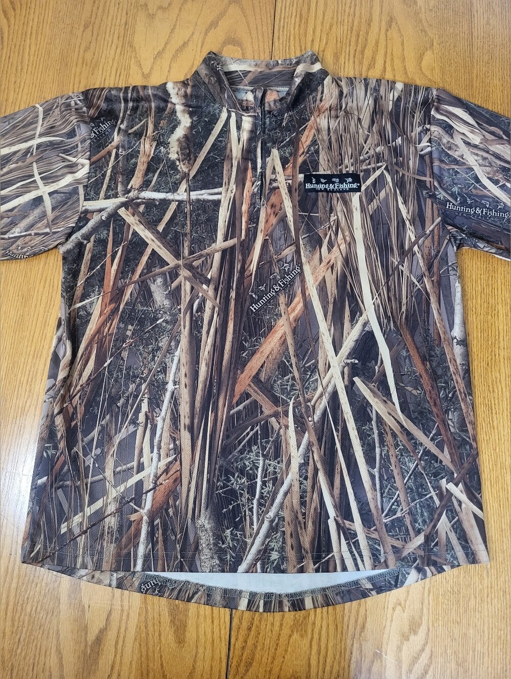 ✨️Hunting & Fishing New Zealand Matuku Camo Tshirt sz M
